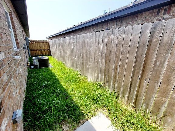 4th image of 1809 Cari Nicole Ave APT 1