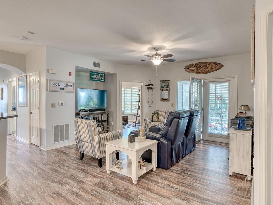 1st image of 37103 Harbour Vista Cir