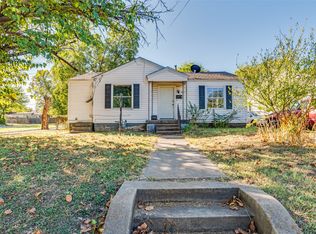 3422 Falls Dr, Dallas, TX 75211