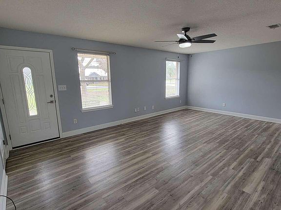 5th image of 2763 Oakey Ct