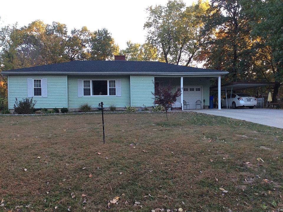 1st image of 789 E Woodland Dr