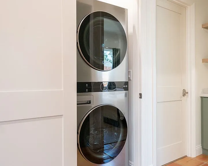 613 W Olive Ave #1 — Photo 5