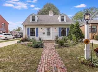 822 Russet St, Racine, WI 53405