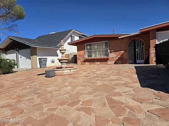 2nd image of 10560 Cuesta Brava Ln