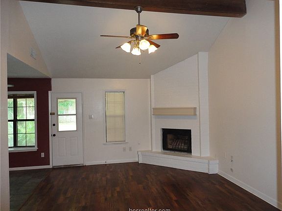2nd image of 3310 Wildrye Dr