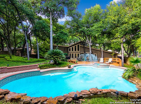 4th image of 13315 La Vista Dr