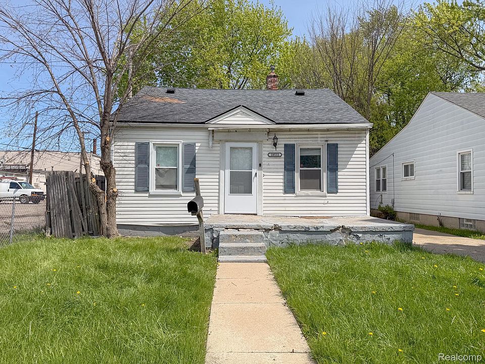 1st image of 18533 Kenosha St