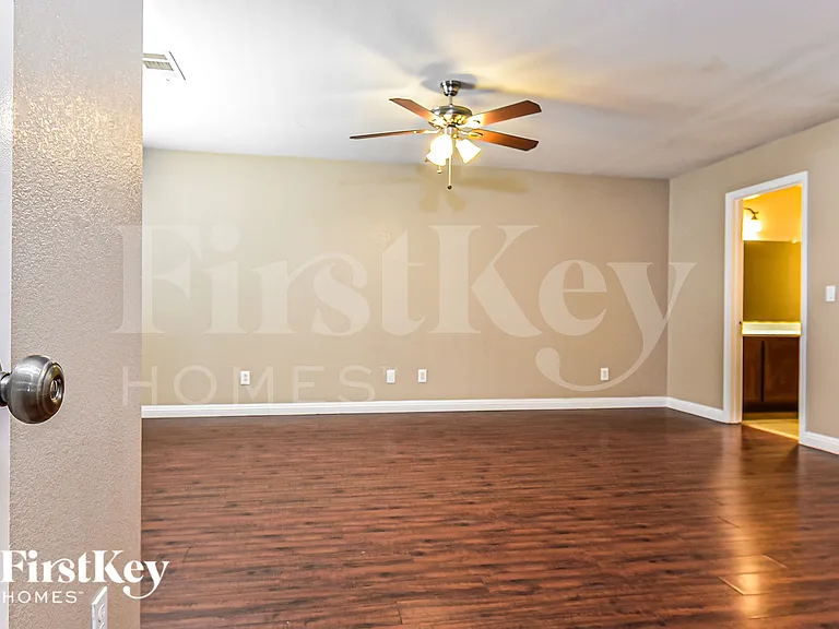 5970 Tamara Costa Ct — Photo 8