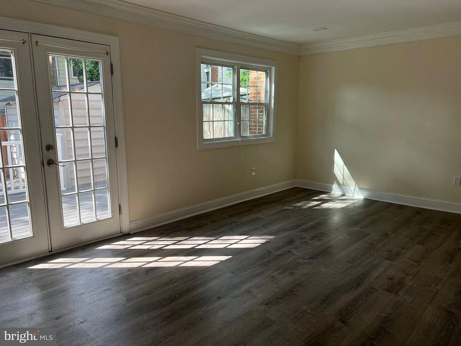3 bed, 3.5 bath, 1840 sqft, $2,350 — Photo 3
