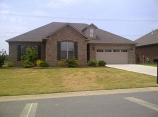 215 Four Winds Dr, Conway, AR 72034