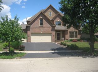 314 Flintlock Ct, Oswego, IL 60543