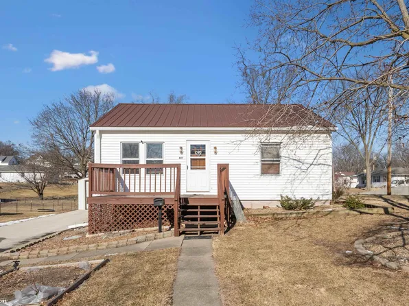 407 E Warren St, Mount Pleasant, IA 52641