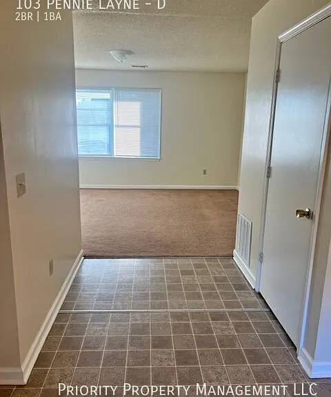 103 Pennie Ln #D — Photo 7