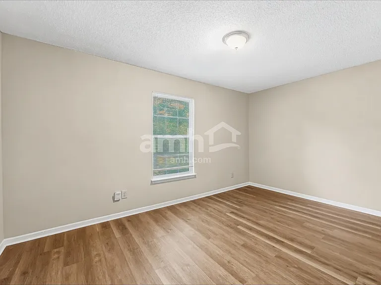 6711 Earlswood Dr — Photo 17