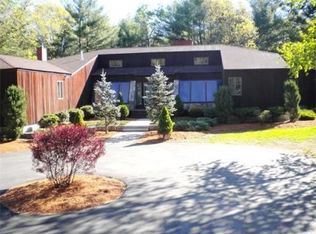 12 New South Dr, Amherst, NH 03031