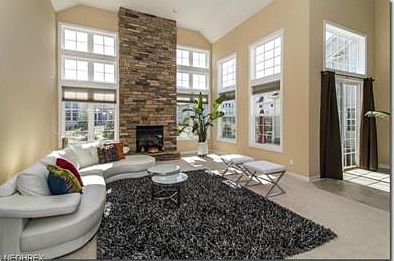 3rd image of 4750 Glengary Ln
