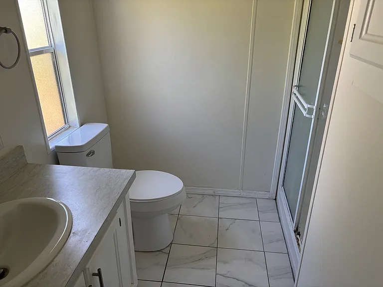 1249 La Paloma Dr — Photo 9