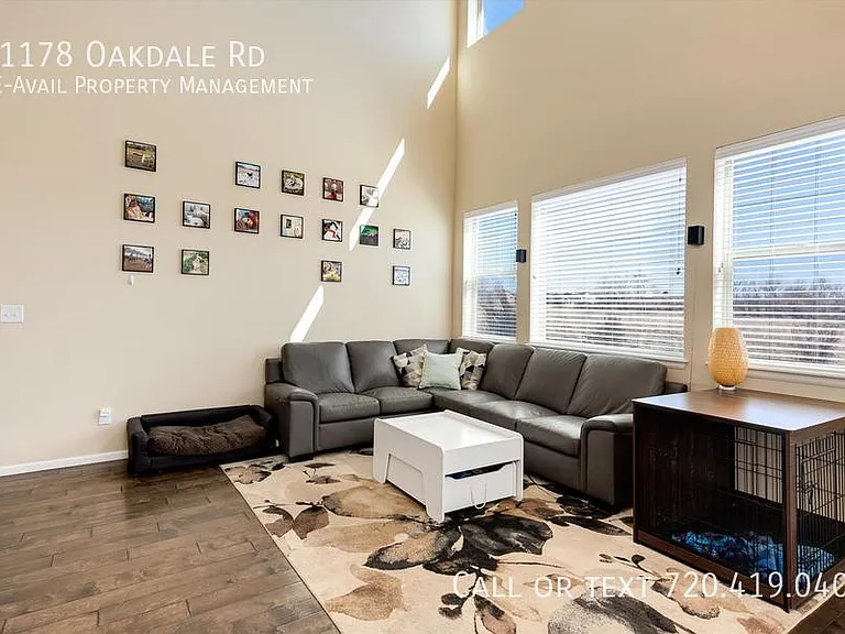 11178 Oakdale Rd — Photo 9