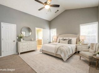 1001 Autumn Glen Ct, Dacula, GA 30019