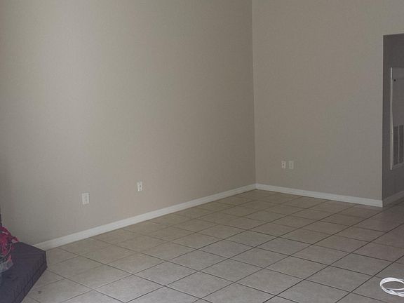 5th image of 672 Saint Johns Ct S Unit 672