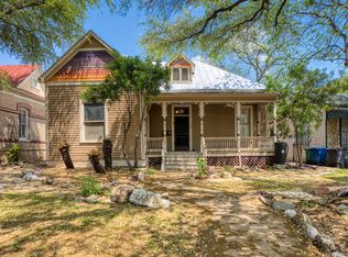 210 Adams St, San Antonio, TX 78210