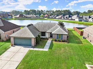 26364 Poplar Glen Dr, Denham Springs, LA 70726