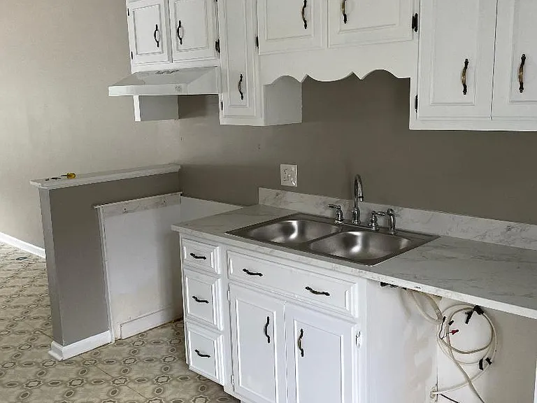 230 Lanier Dr #239 — Photo 10