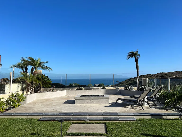 87 Palm Beach Ct — Photo 2