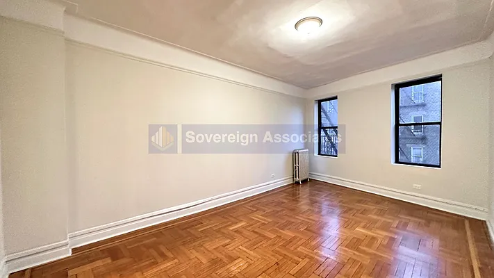 Rented by Sovereign Associates | media 10