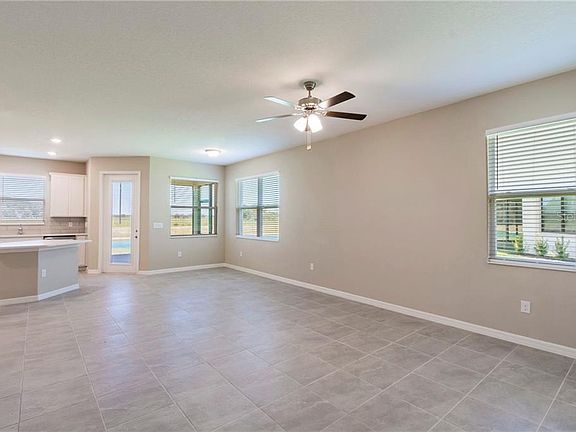 4th image of 11222 Cay Spruce Way