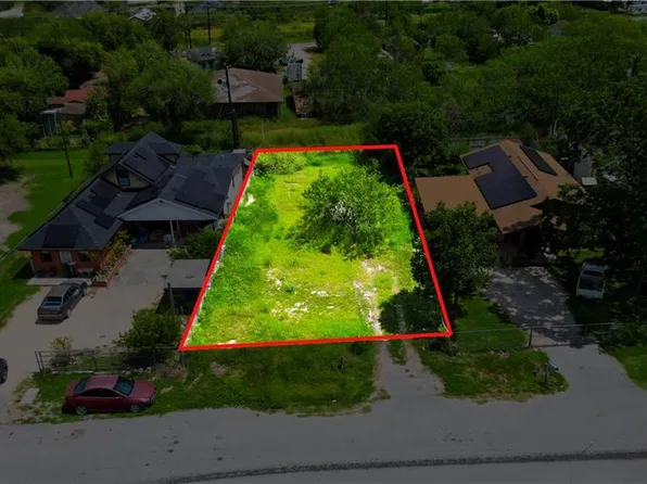 2826 W Hackberry St, Weslaco, TX 78596