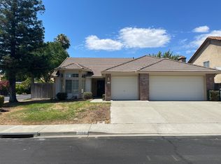 355 Greyhawk Ct, Vacaville, CA 95688