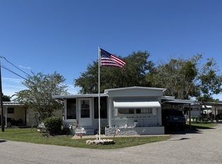07A Lake Breeze Dr, Tavares, FL 32778