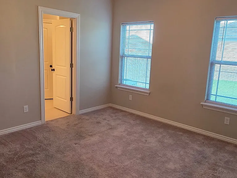 1441 General Parson Dr — Photo 10
