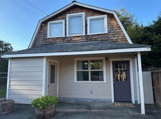 1111 Hayes Rd #C, McKinleyville, CA 95519