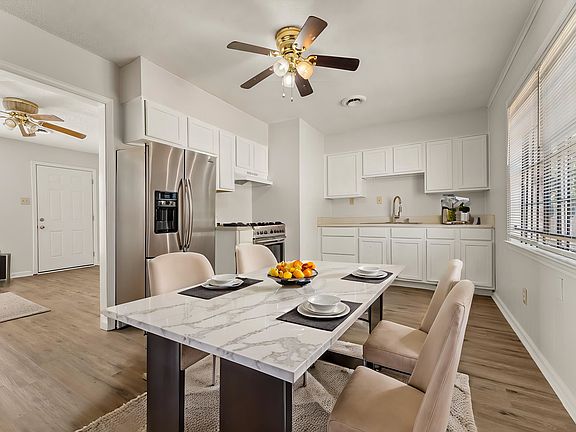 3rd image of 3290 Valley Stream Cv