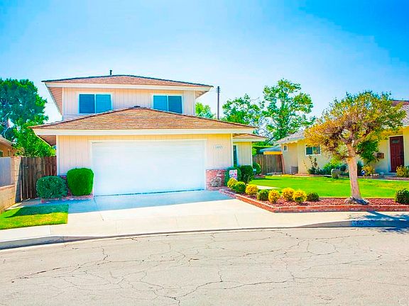 4th image of 10053 Randwick Dr