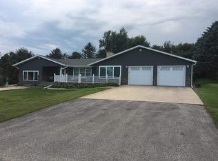 405 N Jefferson St, Calmar, IA 52132