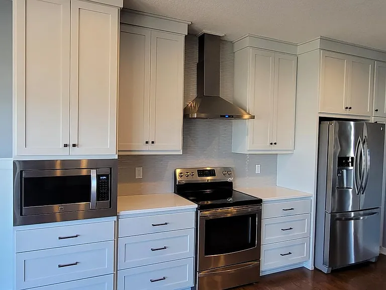 418 Freemont Dr — Photo 3