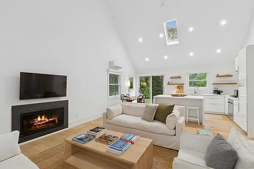 16 Central Ave Photo 1