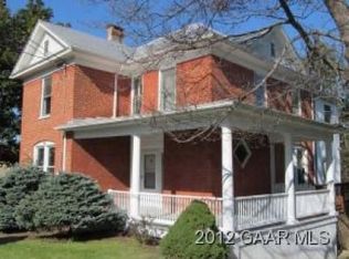 211 Draft Ave, Stuarts Draft, VA 24477