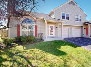 1138 N Knollwood Dr, Palatine, IL 60067