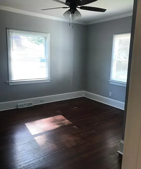 2808 Kendrick Ave — Photo 8