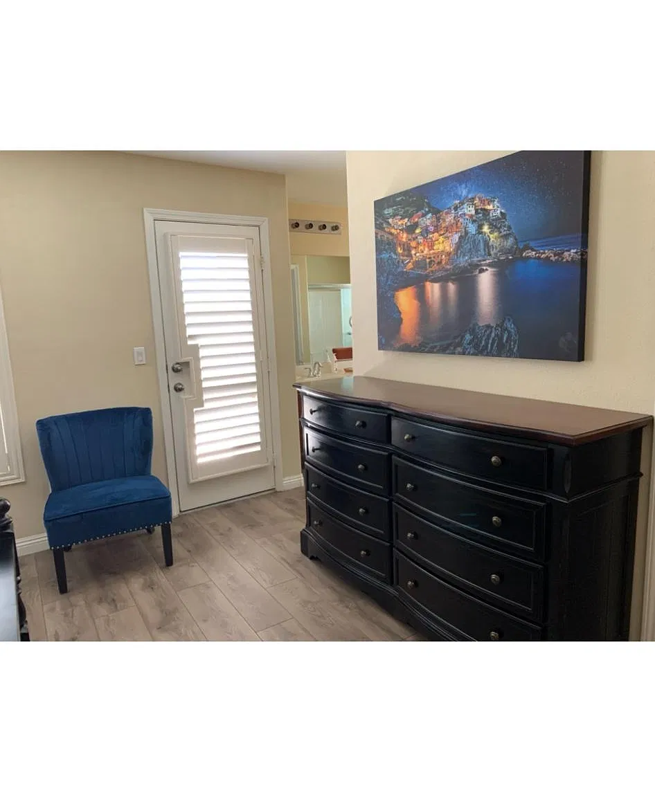 3 bed, 2.5 bath, 1516 sqft, $2,258 — Photo 3