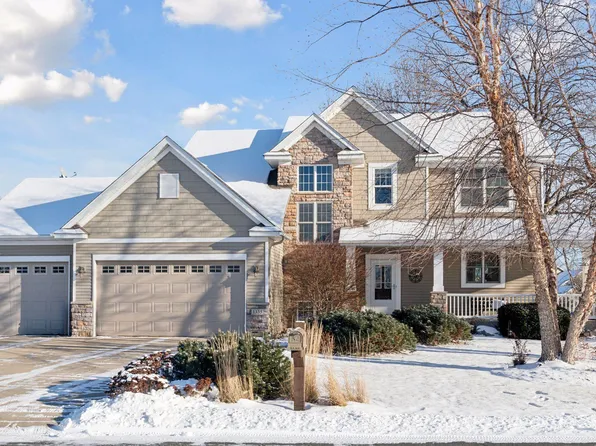 1335 Pond Cir, Waconia, MN 55387