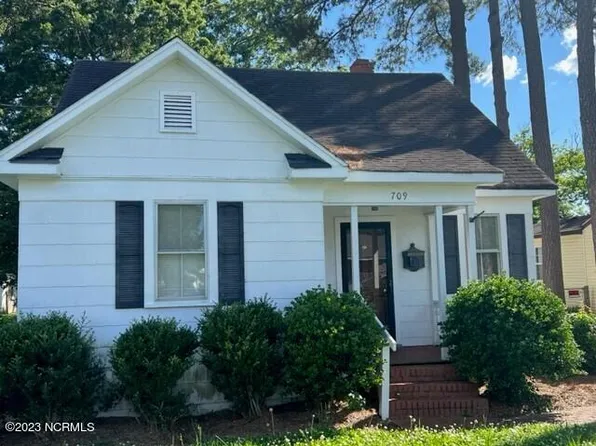 709 1st Street W, Ahoskie, NC 27910