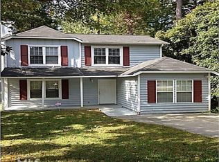 6133 Creekford Dr, Lithonia, GA 30058