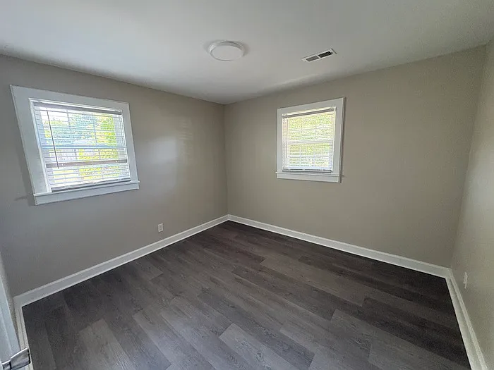 203 Fussell St — Photo 6