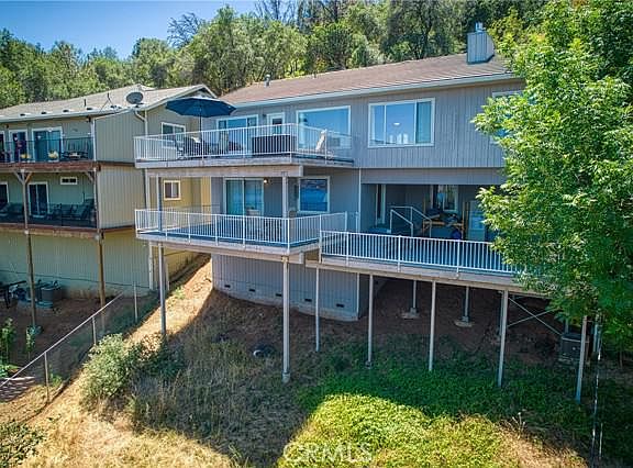 3rd image of 3113 S Lake Dr