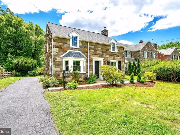2842 Haverford Rd, Ardmore, PA 19003